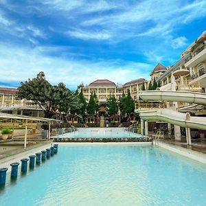 Oyo 395 Tretes Raya Hotel